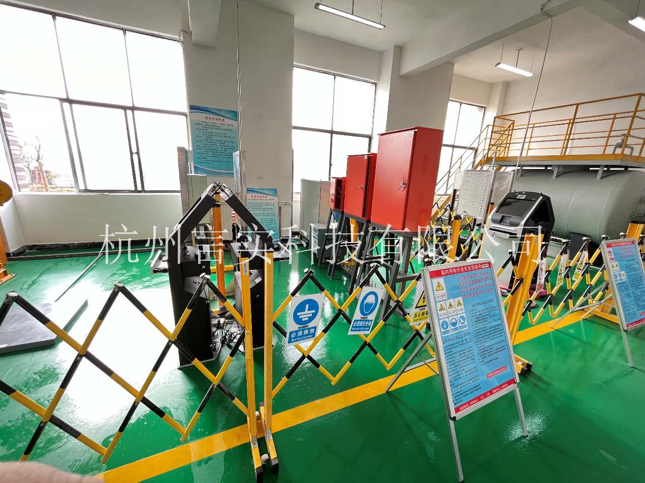  化工清静手艺公共实训基地 化工八大特殊作业清静操作实训及审核装置 恒峰G22